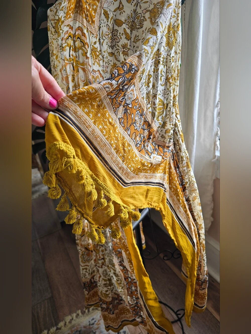 ✨ NWT Vince Camuto Boho Paisley Floral Tassel Duster Kimono in Mustard Yellow
